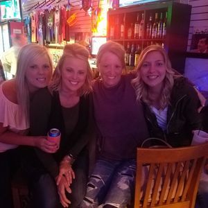 Meet your Posher, Whit